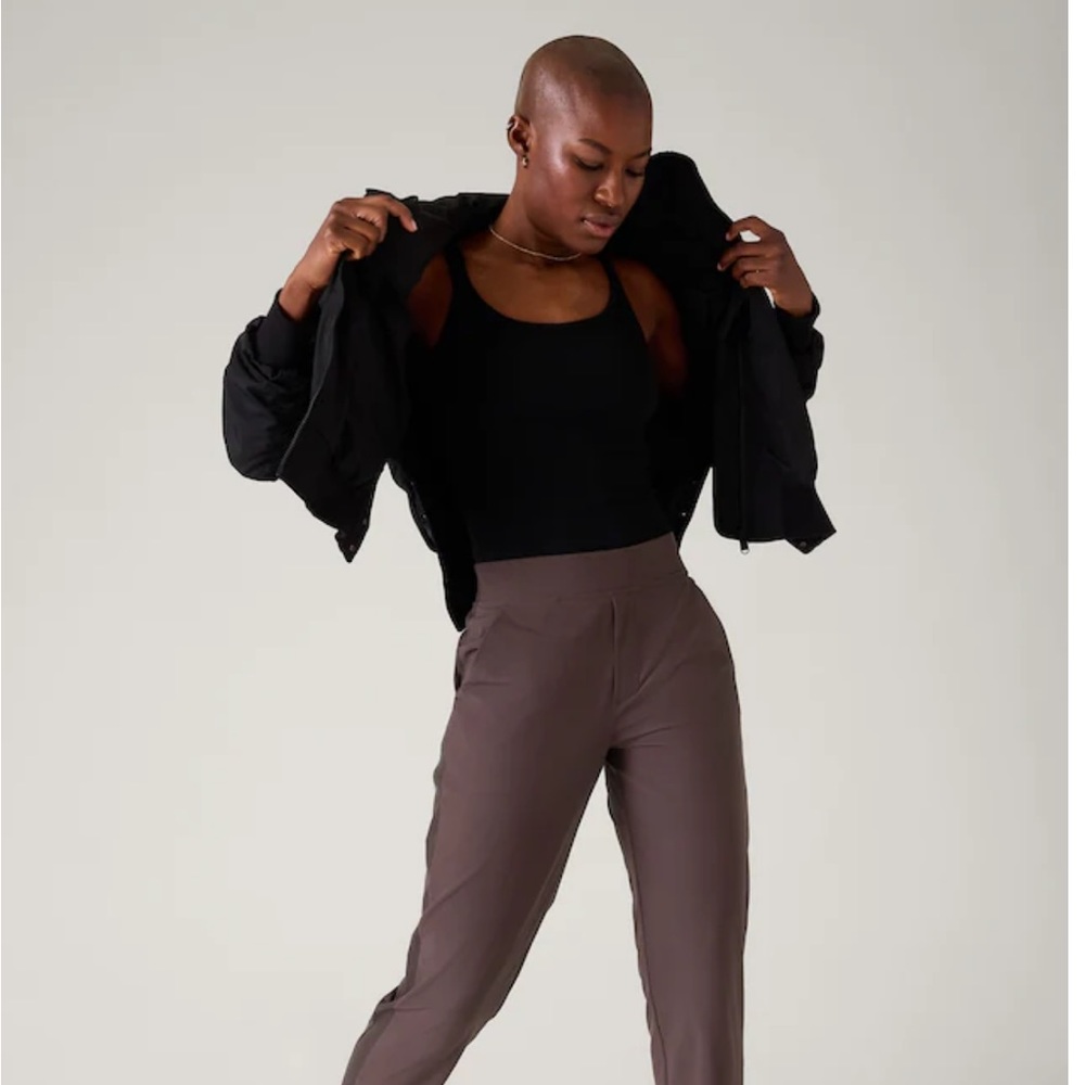 NWT Athleta Brooklyn Ankle Pant Brown size 6 tall